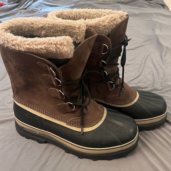 Sorel Caribou Winter Boots - Men's - Picture 1 of 9